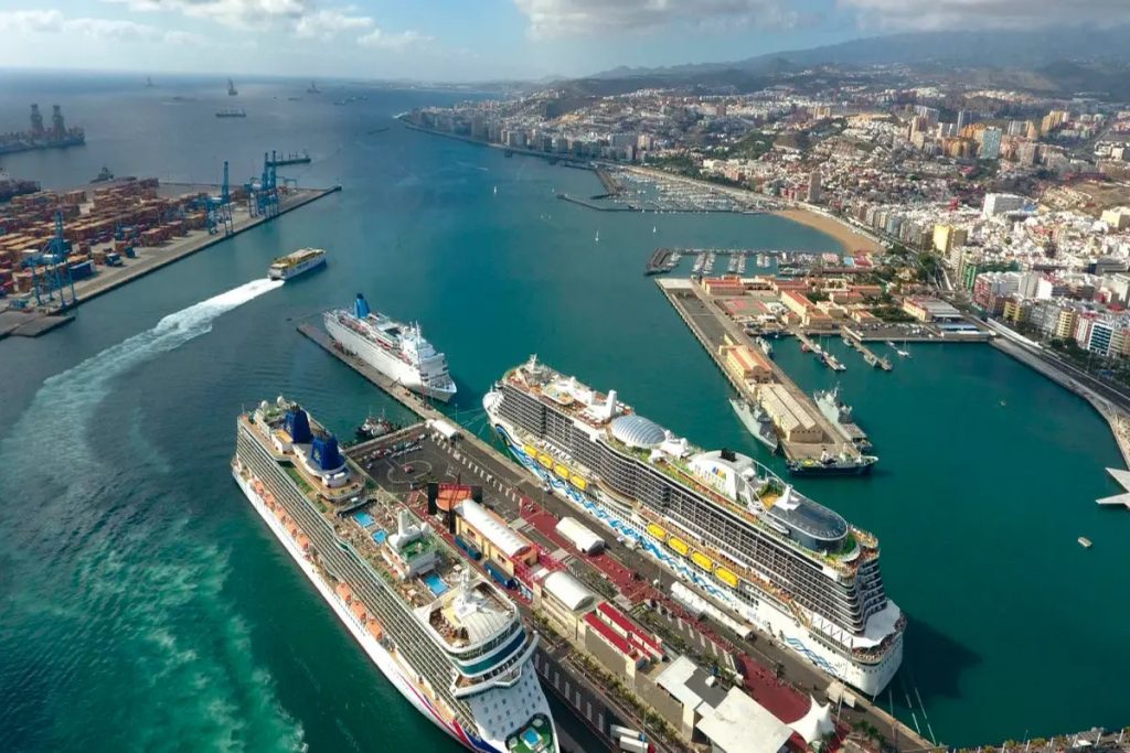 Las Palmas Cruise Port